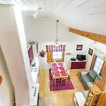 Vakantiehuis Lomayllaes H105 - Pistopolku 2a By Interhome