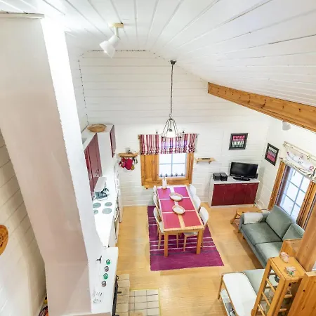 Lomayllaes H105 - Pistopolku 2a By Interhome *