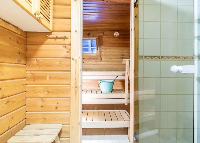 Lomayllaes H105 - Pistopolku 2a By Interhome Юллясярви